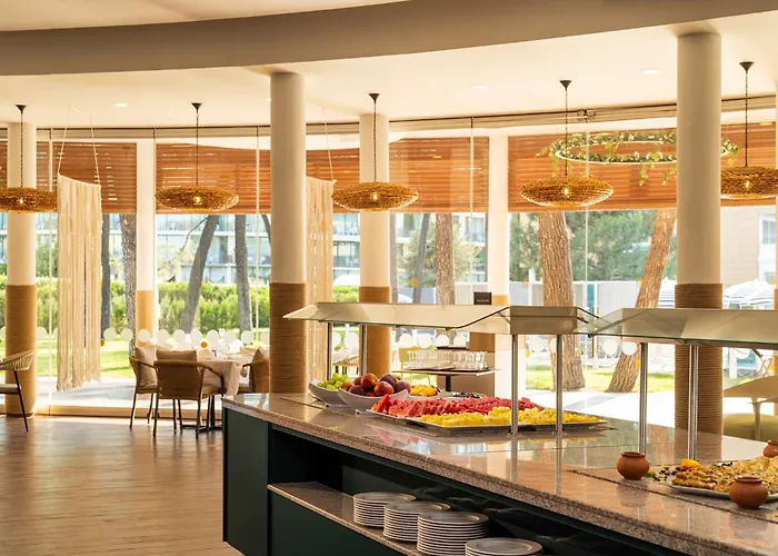 호텔 Aluasoul Sunny (adults Only) 4*